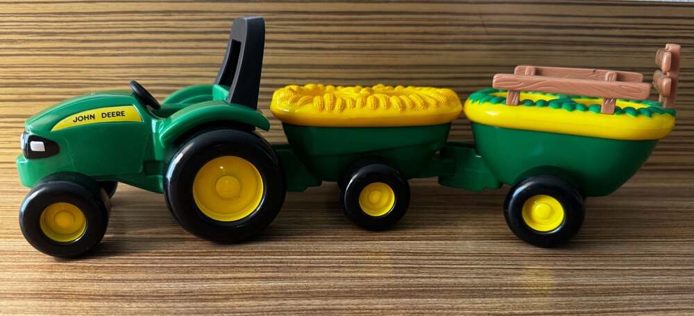 John Deere Animal Sounds Hayride Tractor Toy with Trailers and 4 Figures